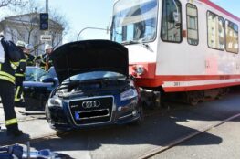 Stadtbahn gegen PKW