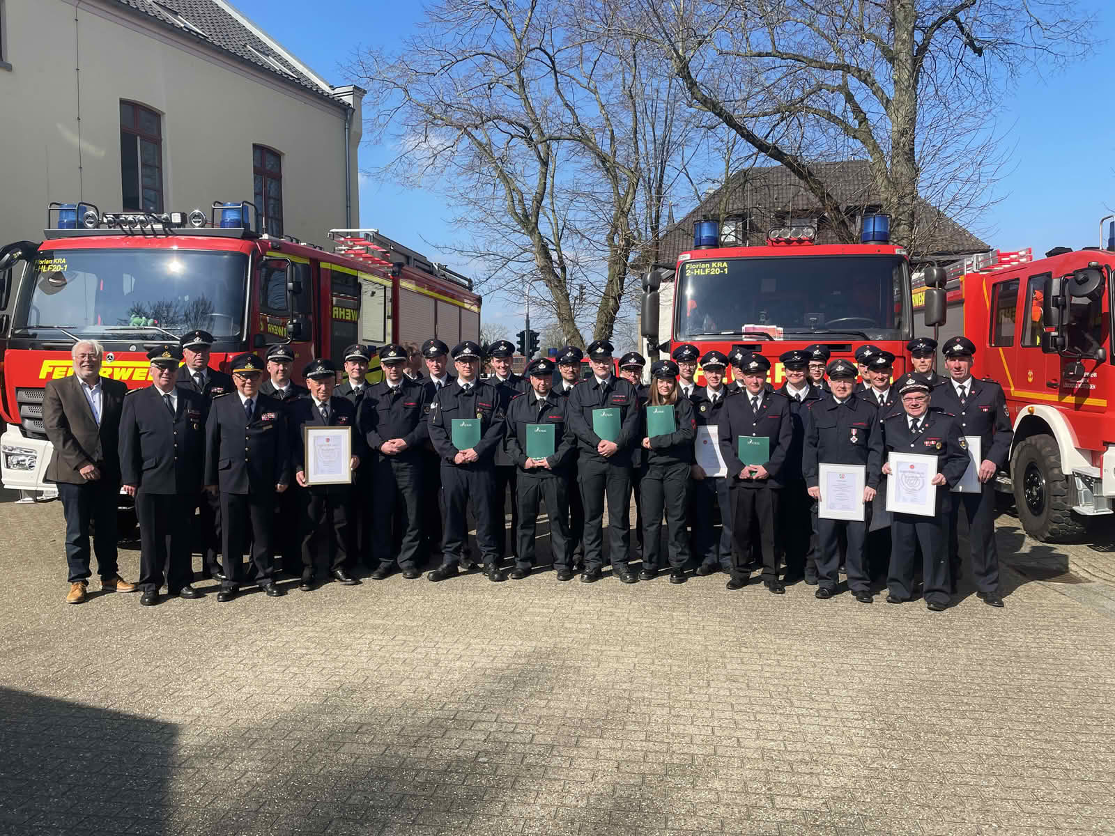 7 Millionen für den Brandschutz - Die Geehrten und Ausgezeichneten der Freiwilligen Feuerwehr der Gemeinde Kranenburg