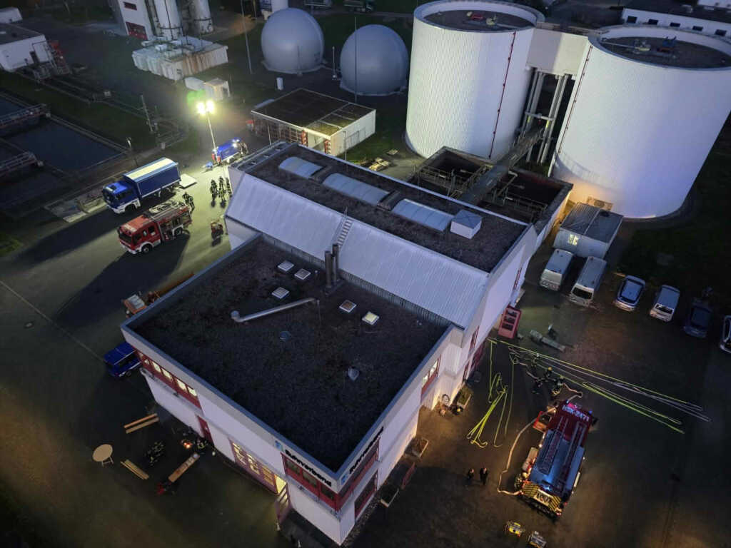 Übung von Feuerwehr und THW