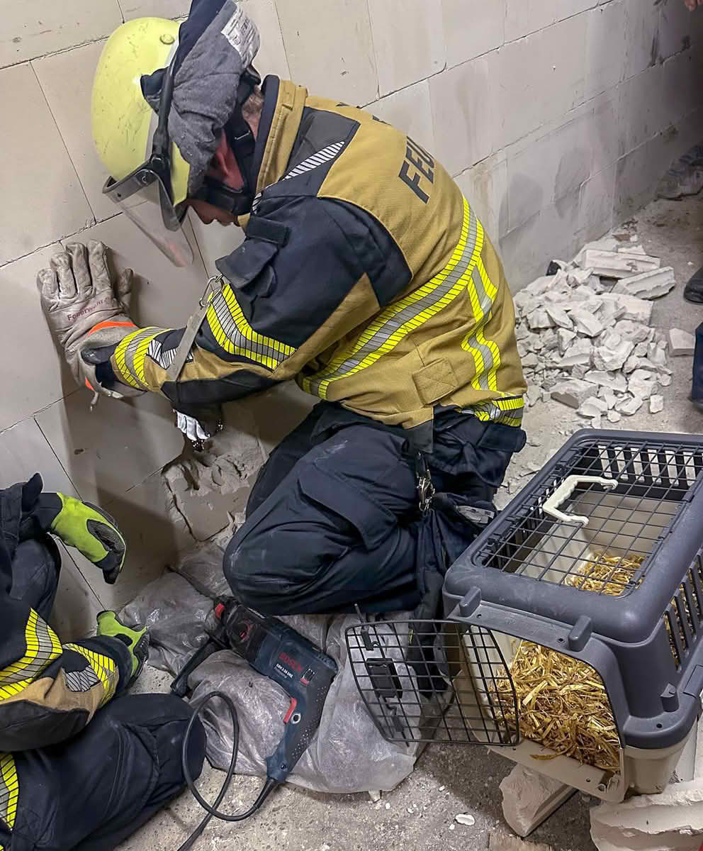 Zur Befreiung musste eine Wand geöffnet werden