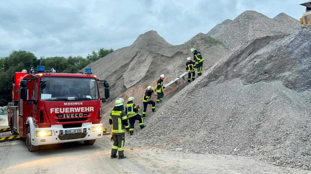 Löschzug Neheim trainiert Rettung mehrerer vermisster Personen