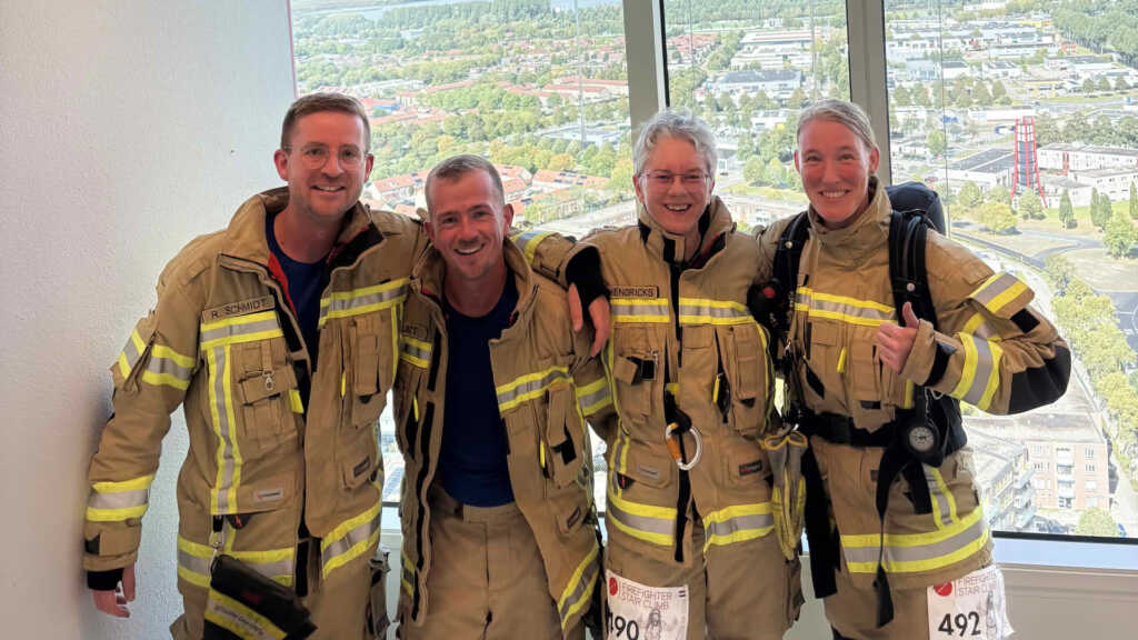 Gruppenfoto beim Firefighter Stair Climb