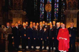 Musikzug der FF Tönisvorst begleitet Messe im Aachener Dom