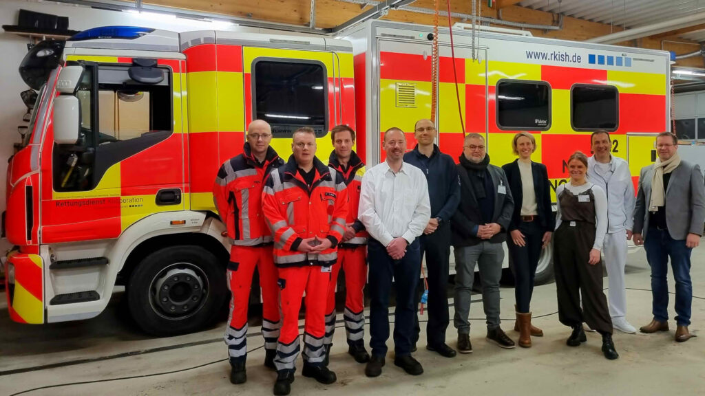 Gruppenfoto vor dem ITW