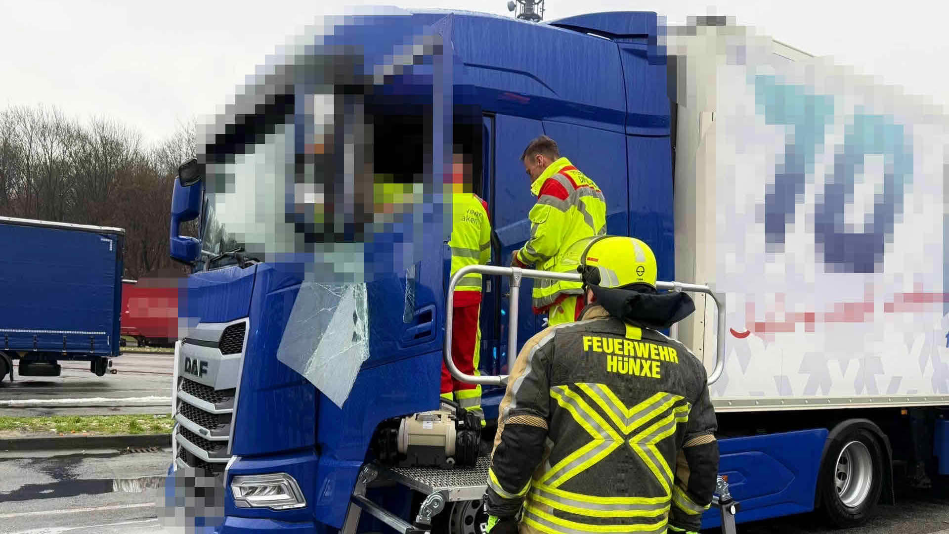 Aktuelle Feuerwehreinsätze und Berichte 1