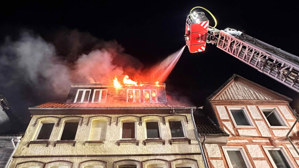 Brandbekämpfung mit Menschenrettung