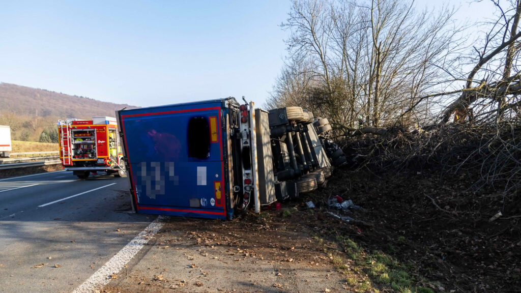 A2 - Schwerer LKW-Unfall