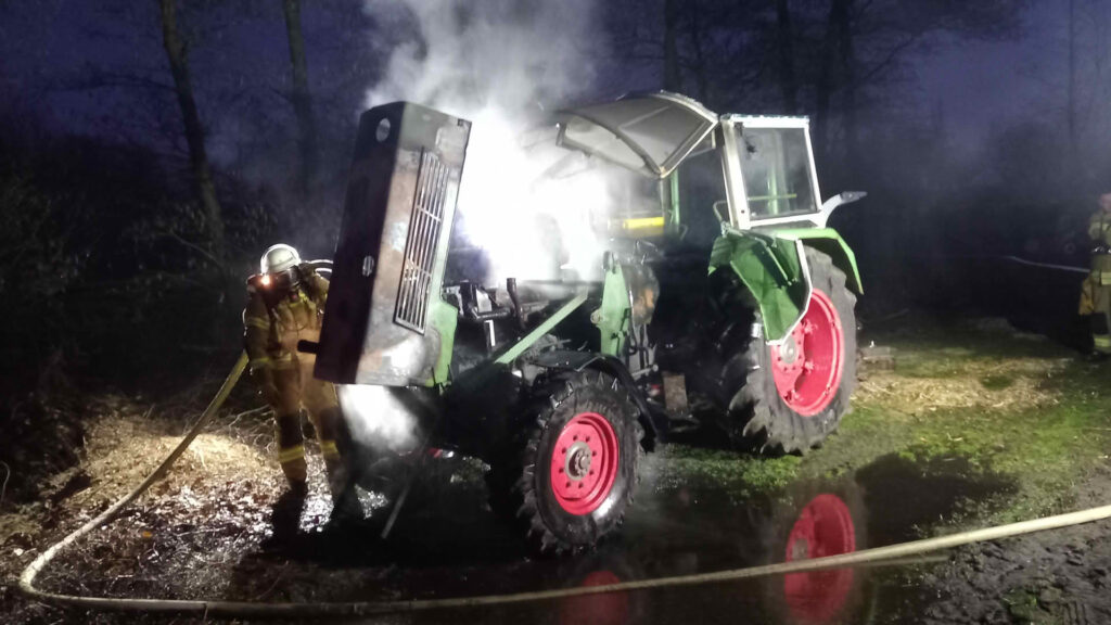 Treckerbrand Achternmeer