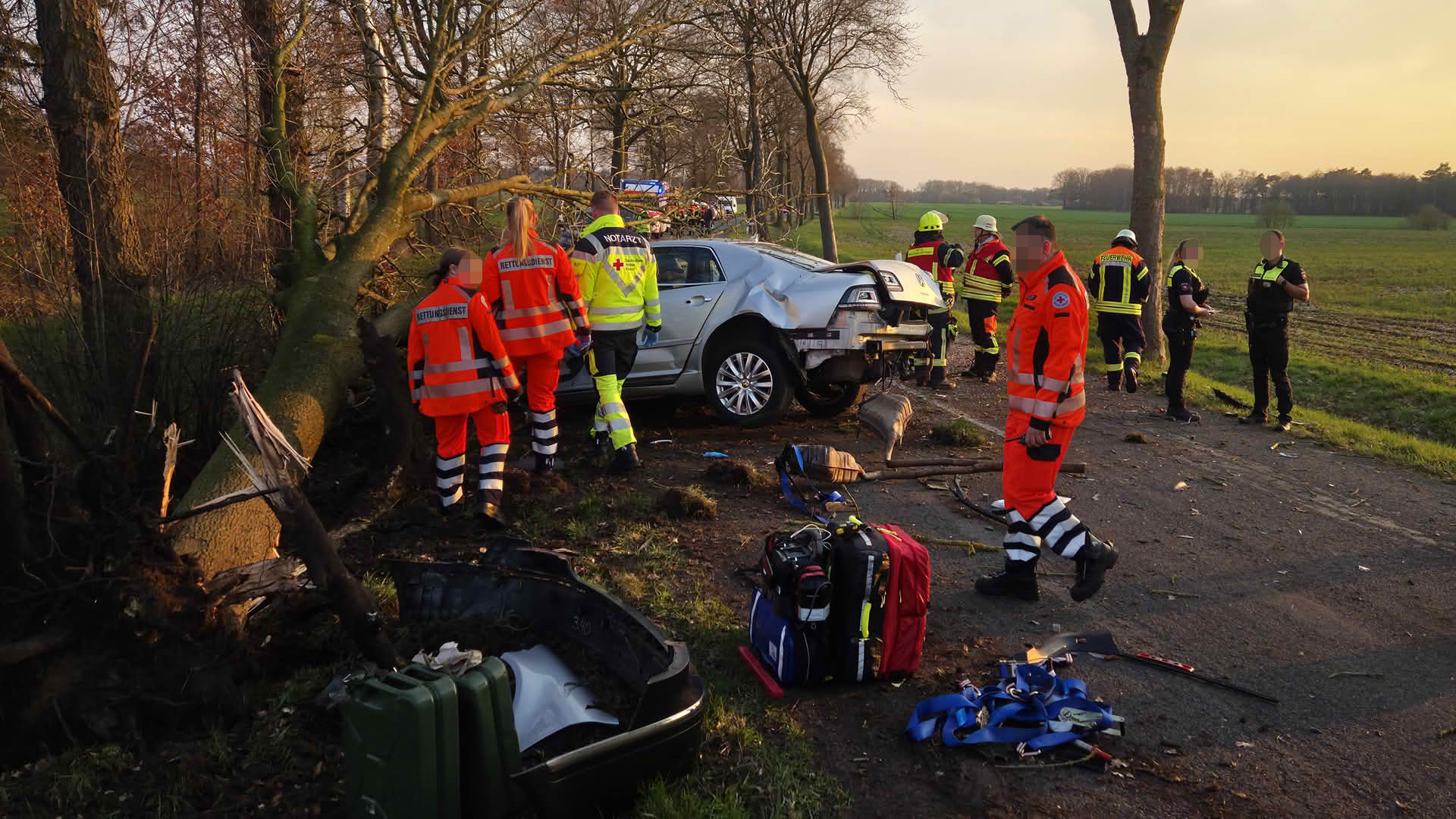 Verkehrsunfall auf der K210 – Fahrer tödlich verletzt