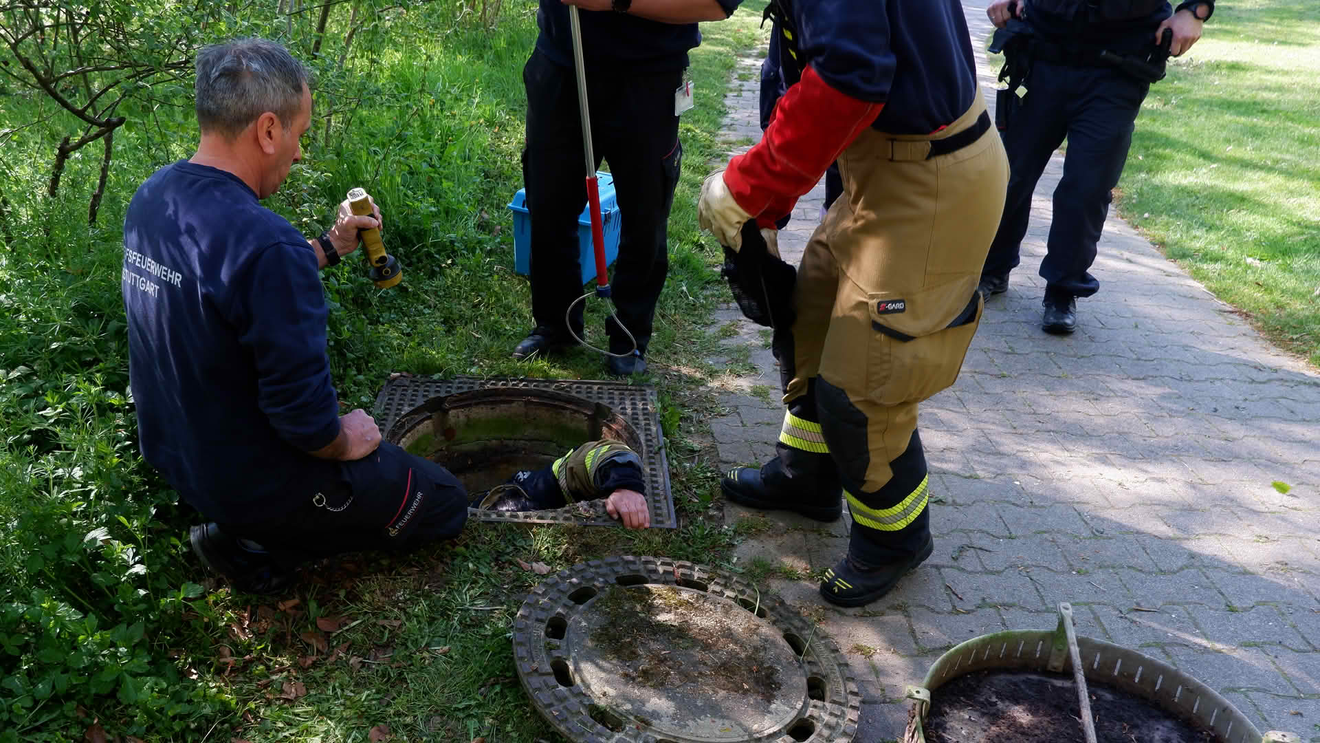 Rettung eines Fuchses durch die Feuerwehr