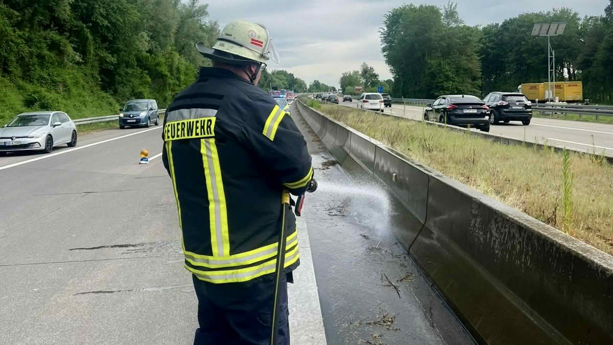 Aktuelle Feuerwehreinsätze und Berichte 1