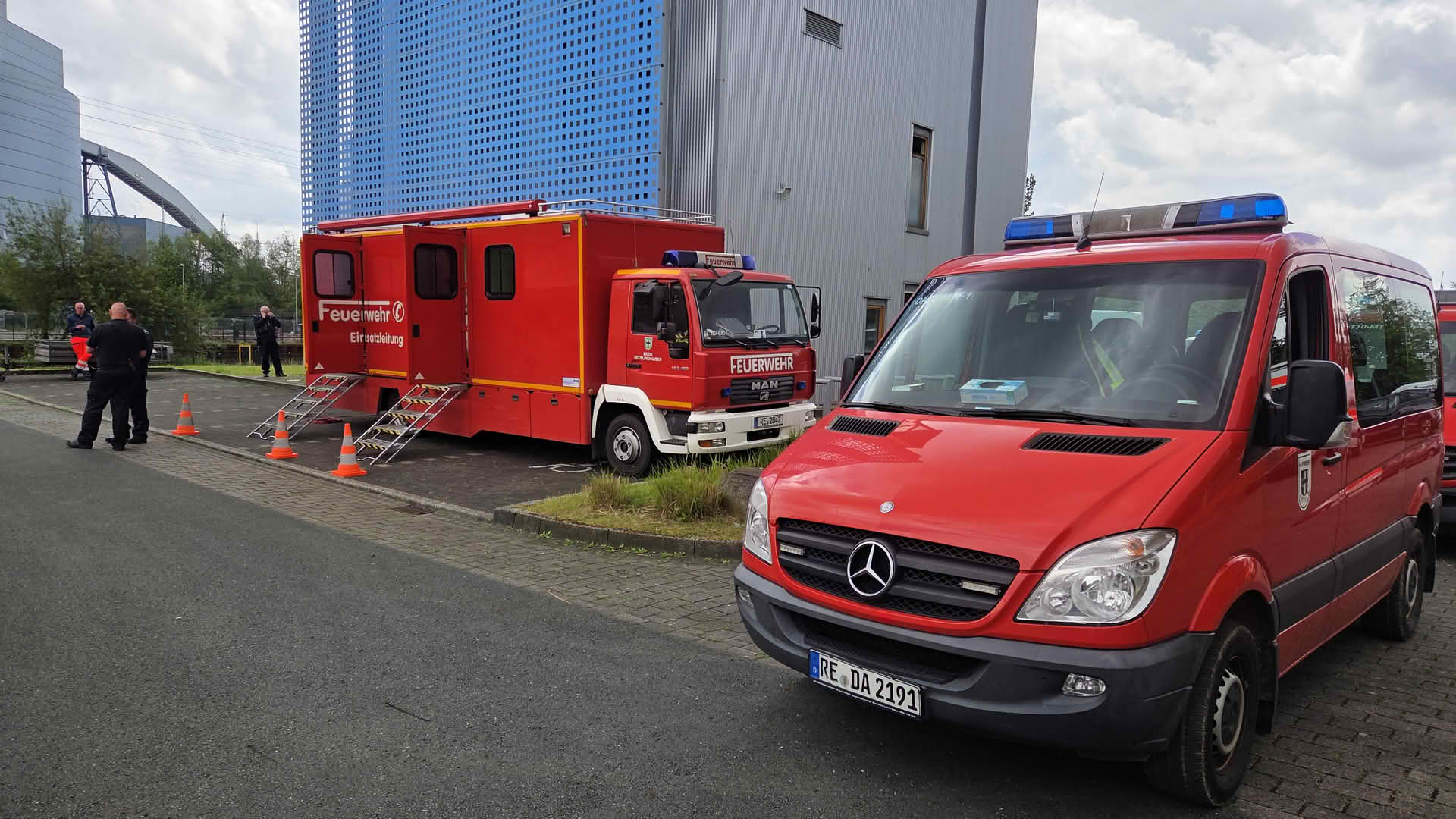 An der Seilscheibe sammelten sich alle Einsatzkräfte