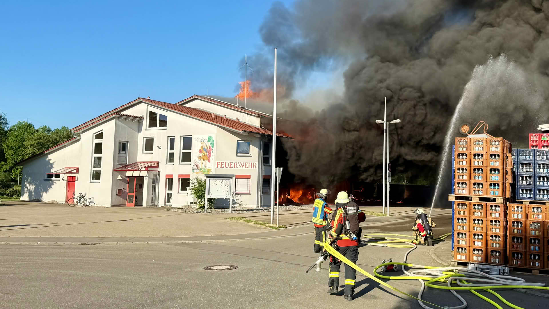 Großbrand im Feuerwehrhaus Unterensingen