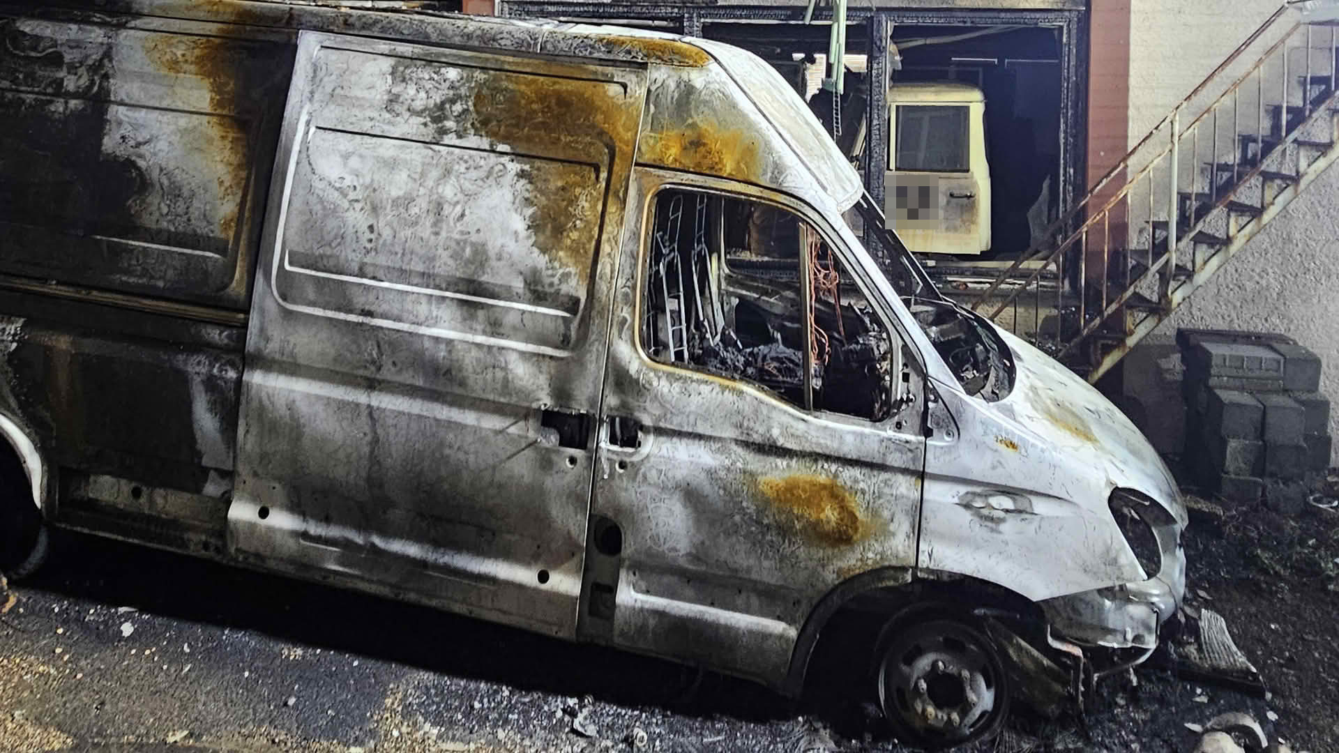 Ausgangspunkt war ein brennendes Fahrzeug