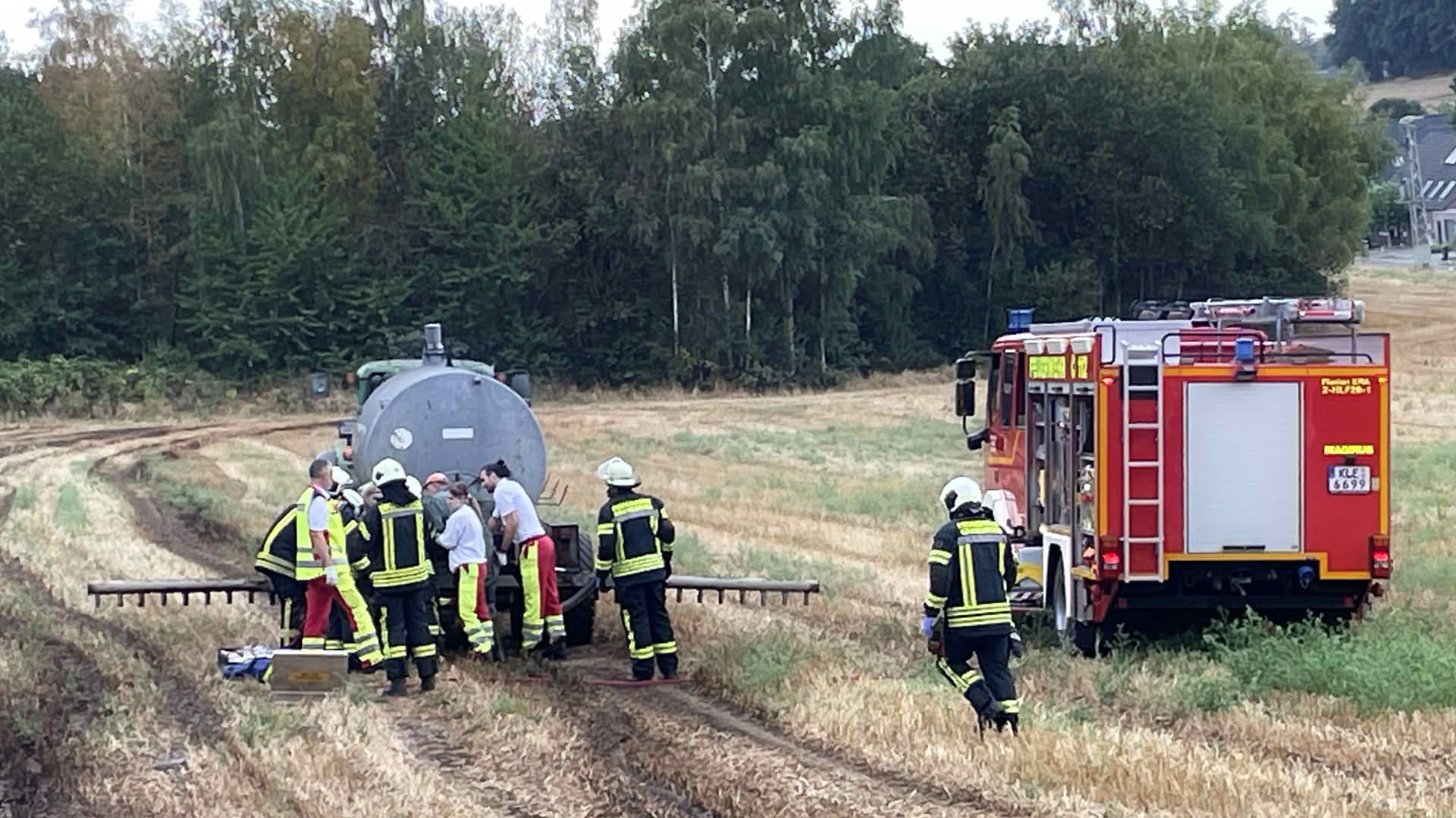 Landwirt bei Arbeitsunfall auf Feld verletzt