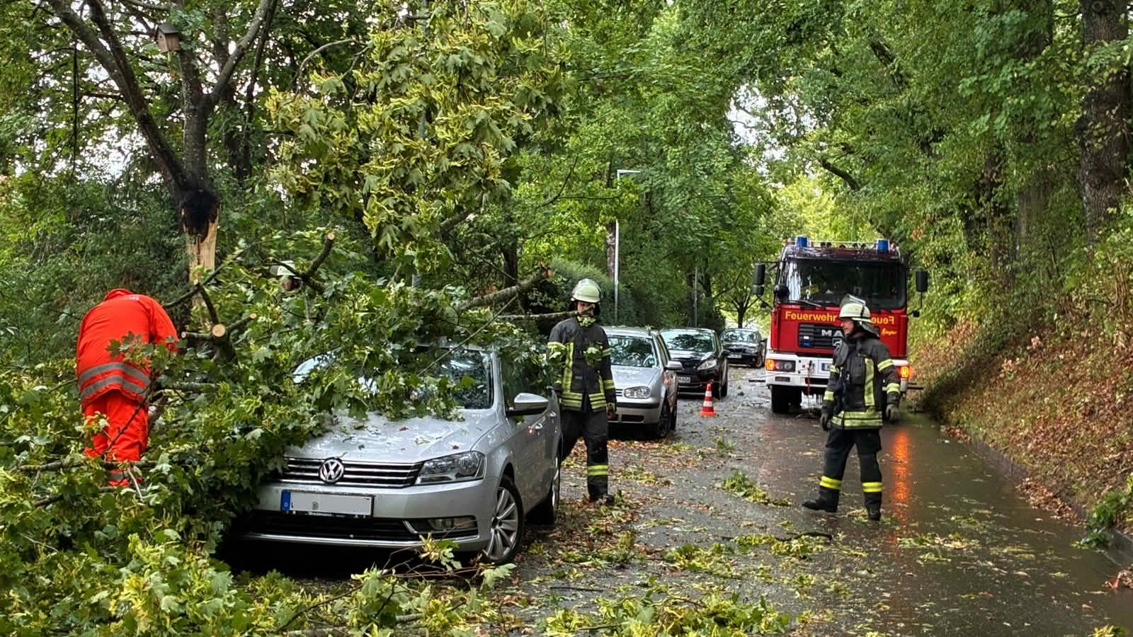 Unwetterlage fordert Feuerwehr Unwetterlage fordert Feuerwehr