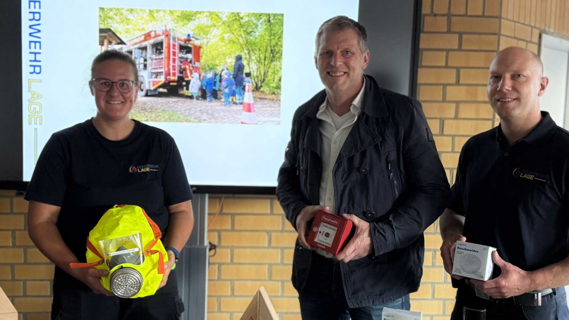 Neue Brandschutzkoffer für die Brandschutzerziehung